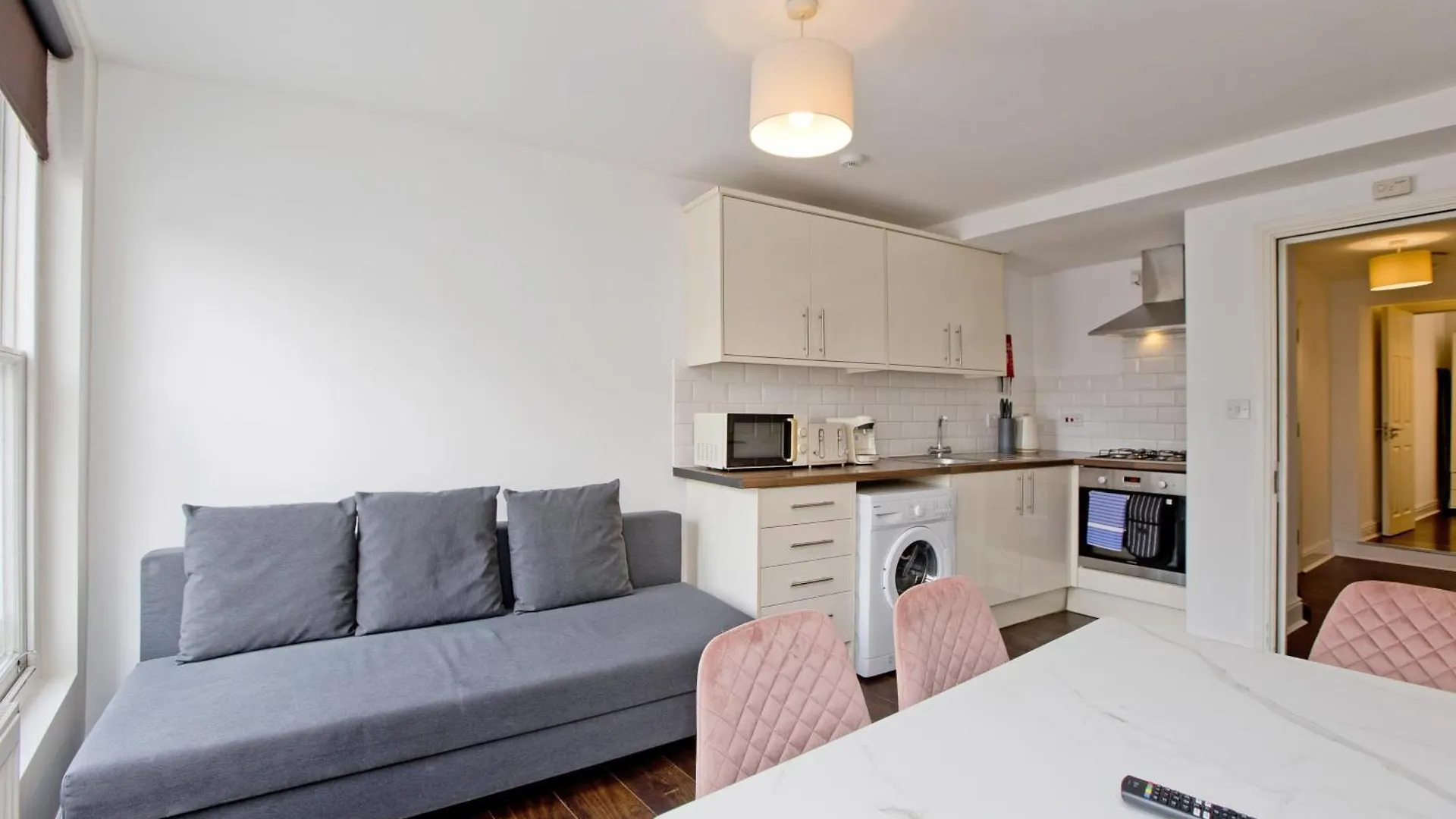 Imperial Corner House-Whitechapel Apartment London